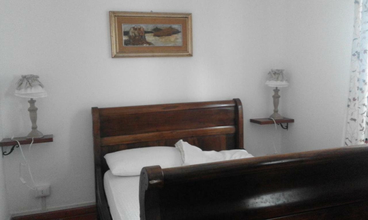 B&B Il Galileo Fornelli Exteriör bild
